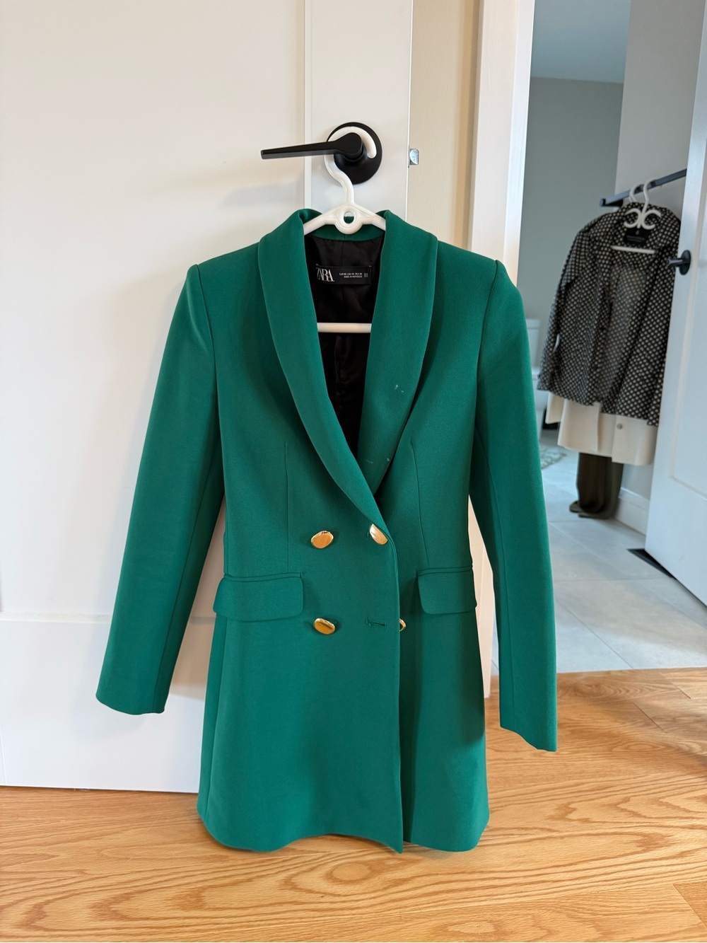 Zara Green Double-Breasted Blazer with Gold Buttons